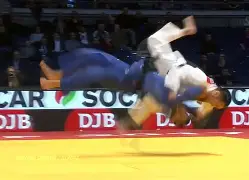 乐动体育入口-从获得罗纳尔迪尼奥完美球感开始笔趣阁