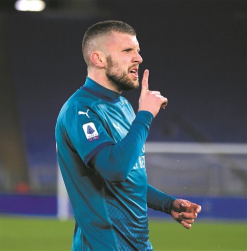 乐动体育官网-萨索洛为什么焦虑巴萨